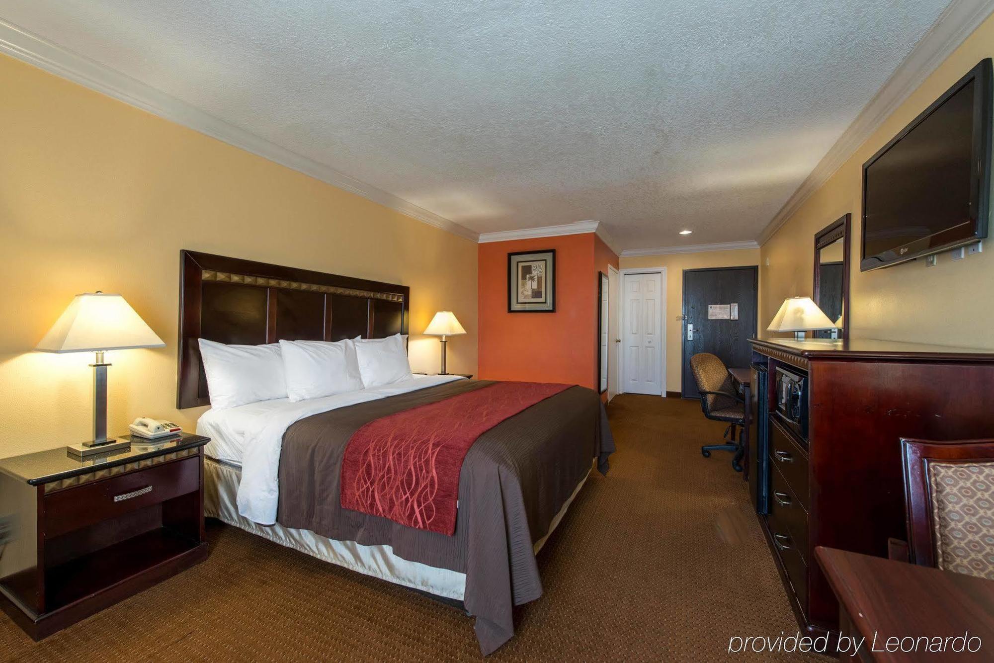 Quality Inn & Suites Bell Gardens-Los Angeles エクステリア 写真