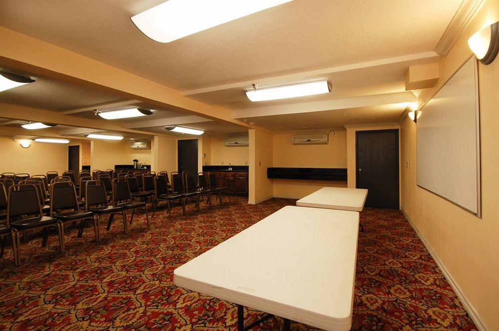 Quality Inn & Suites Bell Gardens-Los Angeles エクステリア 写真